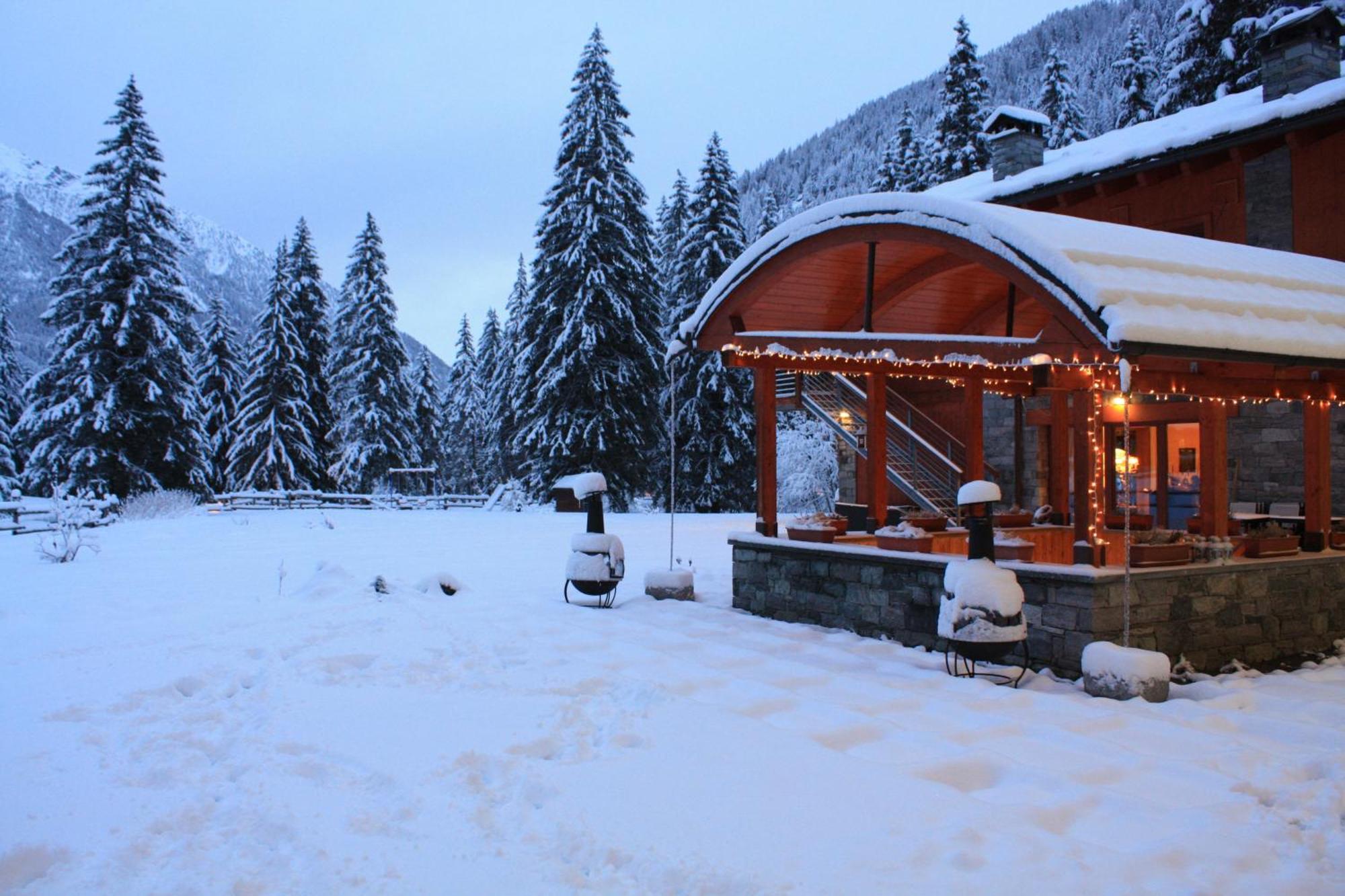 Le Rocher Hotel Чамполук Екстериор снимка