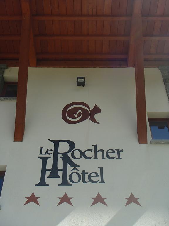 Le Rocher Hotel Чамполук Екстериор снимка
