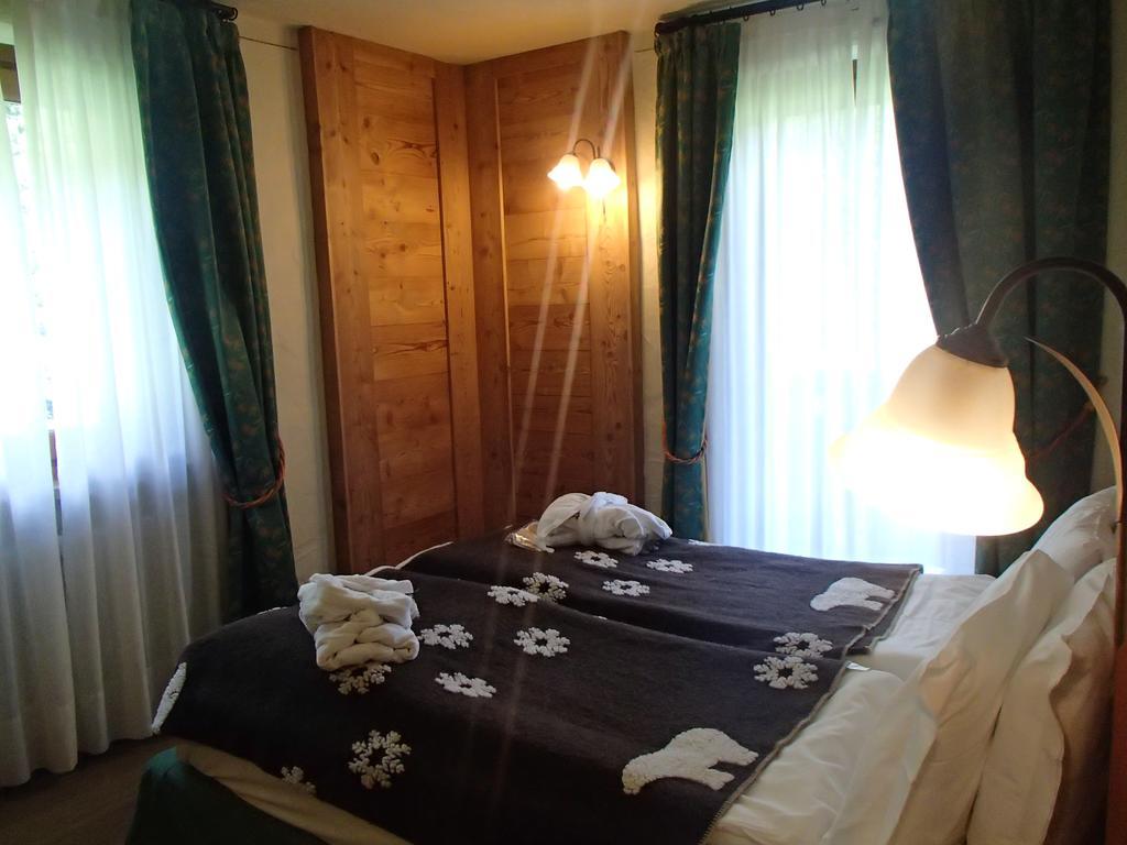 Le Rocher Hotel Чамполук Екстериор снимка