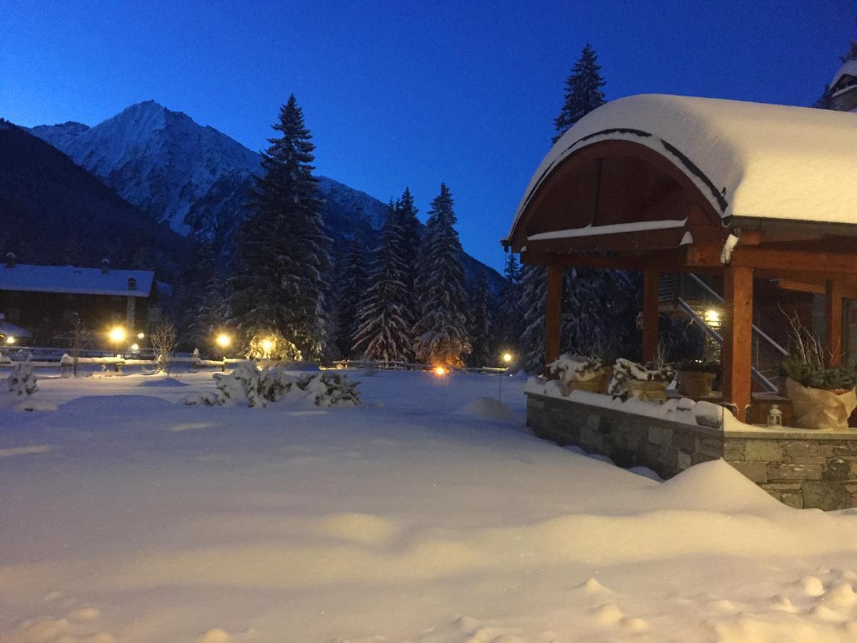 Le Rocher Hotel Чамполук Екстериор снимка