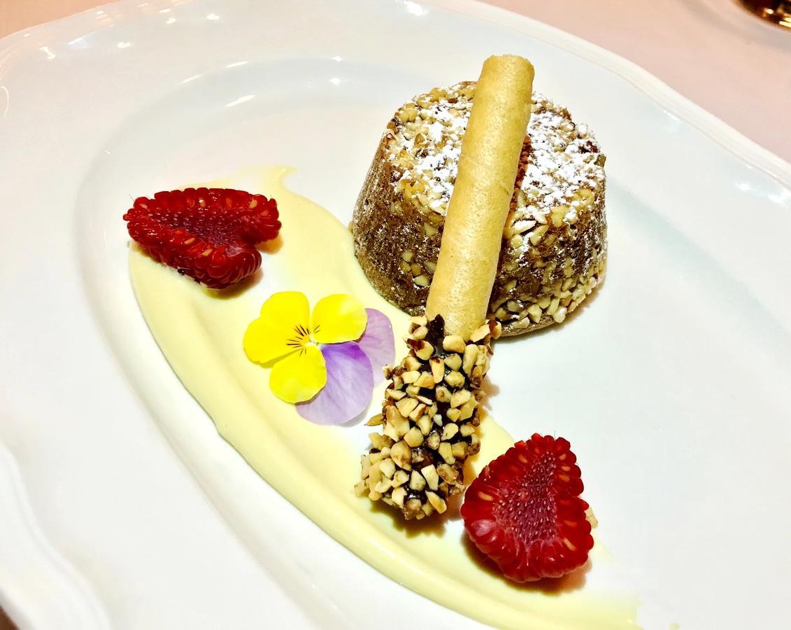 Le Rocher Hotel Чамполук Екстериор снимка